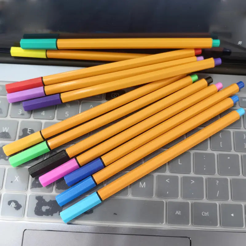 Ensemble de 24 Stylos à Lignes Fines Colorés